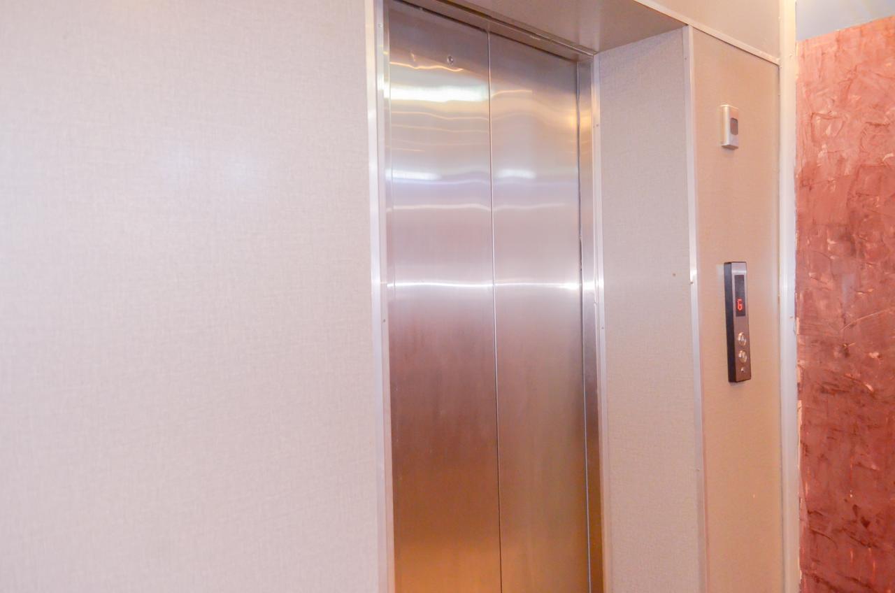 ג'ינג'ה Igar Plaza Hotel מראה חיצוני תמונה