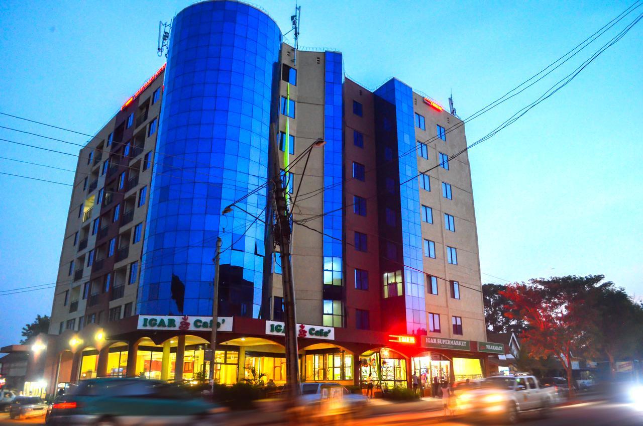 ג'ינג'ה Igar Plaza Hotel מראה חיצוני תמונה