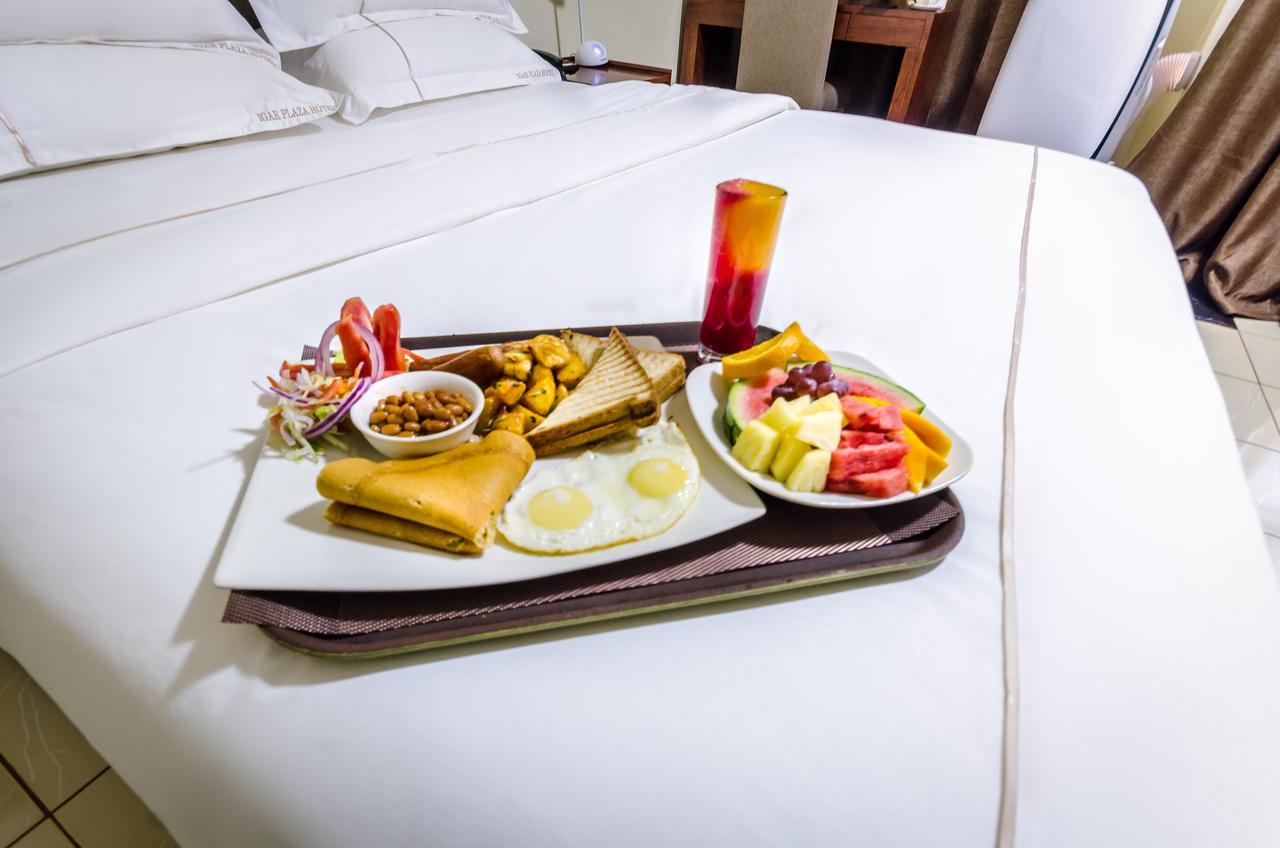 ג'ינג'ה Igar Plaza Hotel מראה חיצוני תמונה