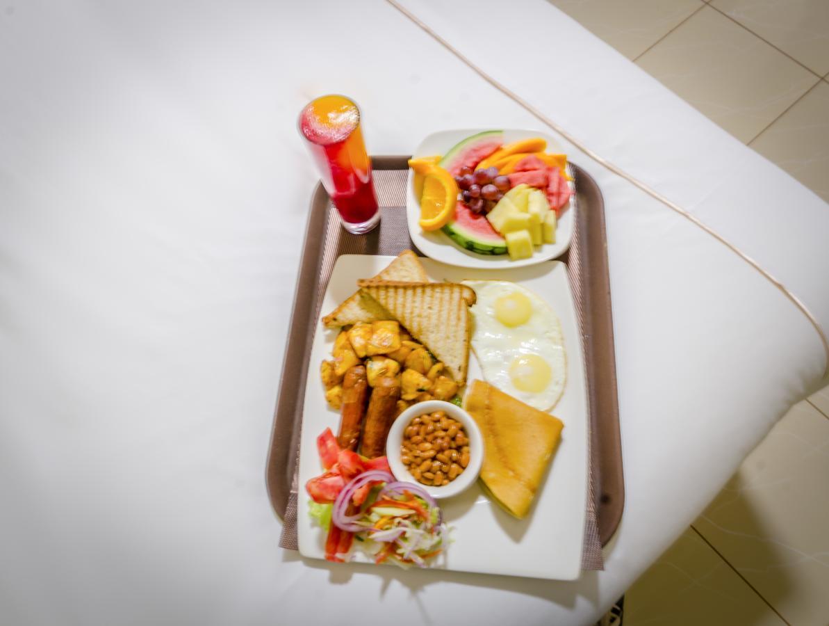 ג'ינג'ה Igar Plaza Hotel מראה חיצוני תמונה